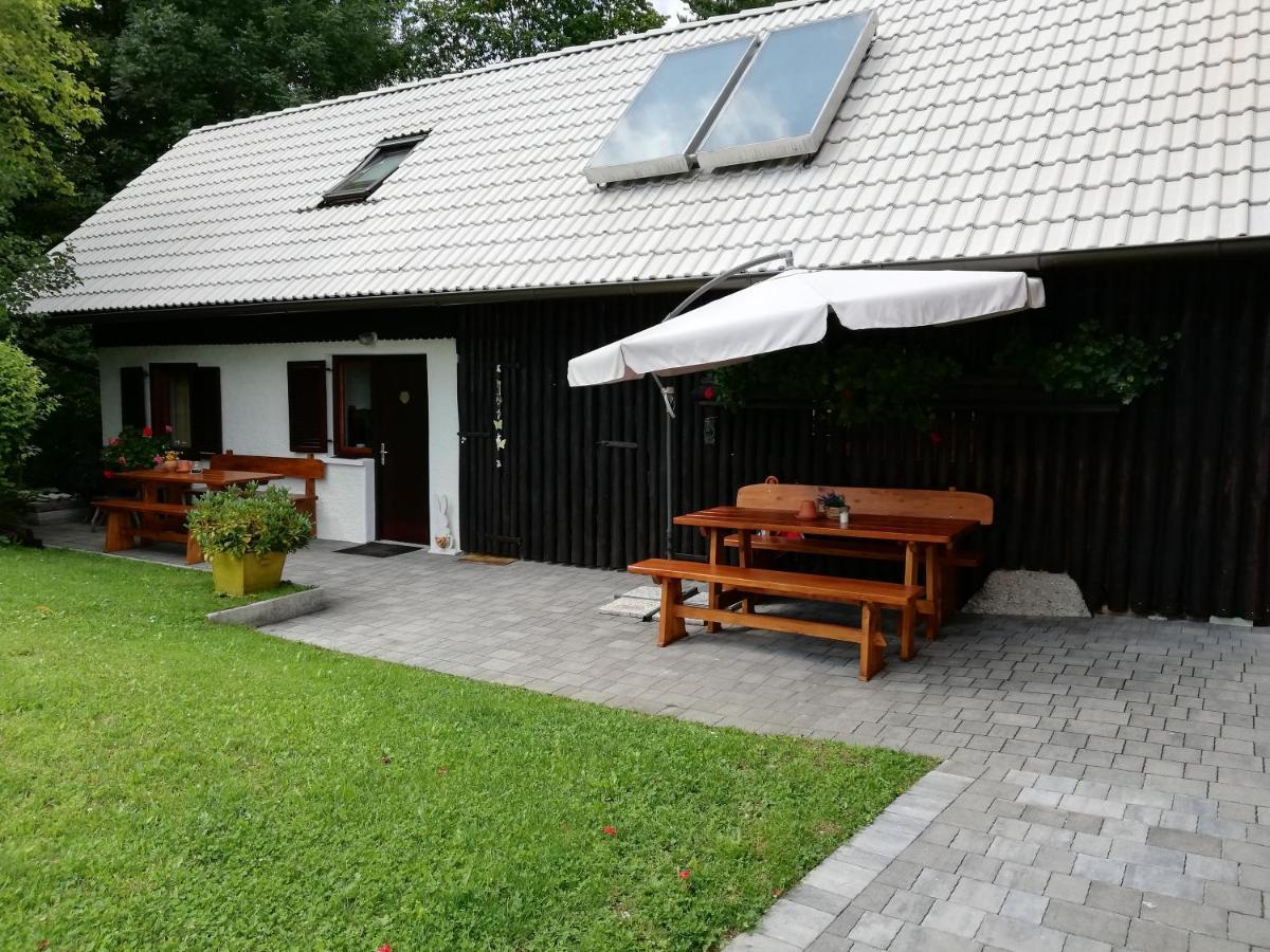 Pr'Cajhn Apartment ราโดว์ลิตซา ภายนอก รูปภาพ