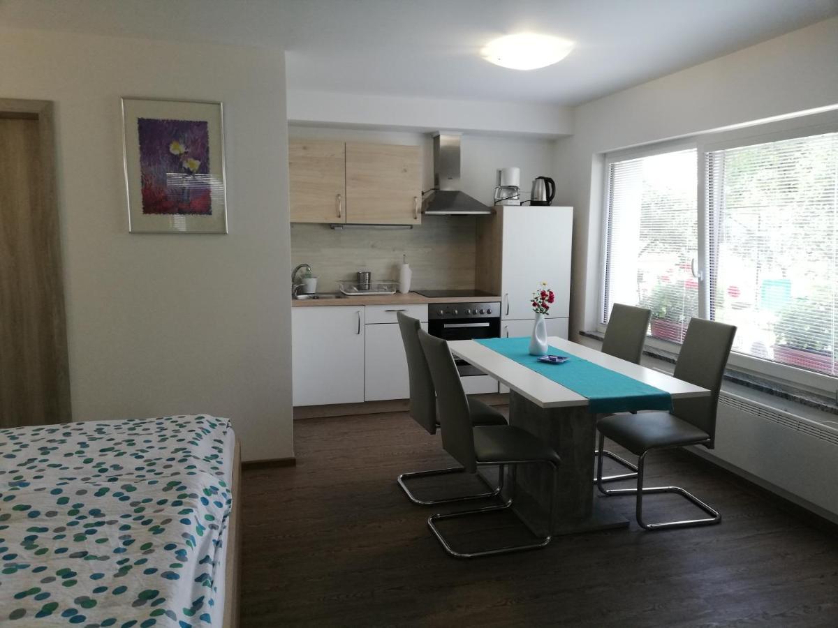 Pr'Cajhn Apartment ราโดว์ลิตซา ภายนอก รูปภาพ