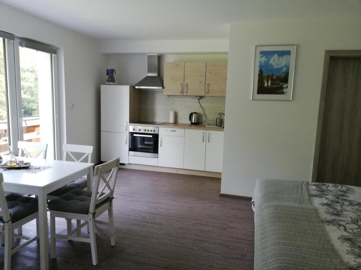 Pr'Cajhn Apartment ราโดว์ลิตซา ภายนอก รูปภาพ